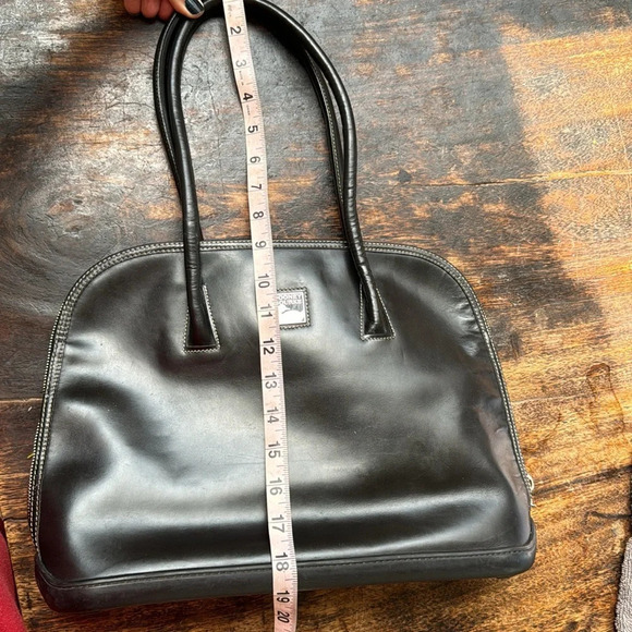 Vintage Dooney and Bourke zip zip satchel black leather Parasole rubber bottom - Picture 14 of 16